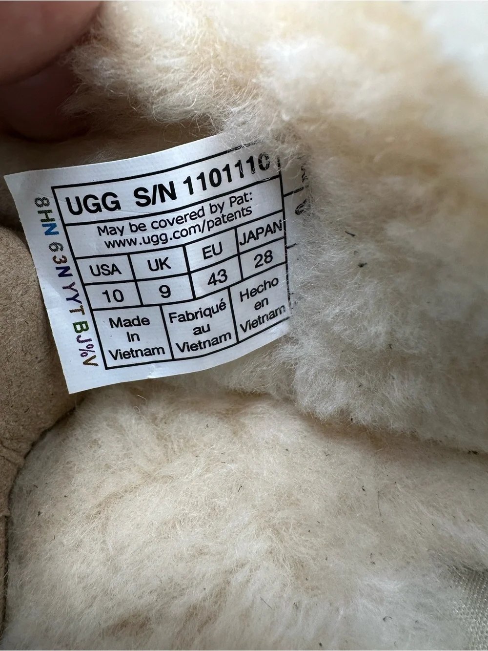 UGG classic slip